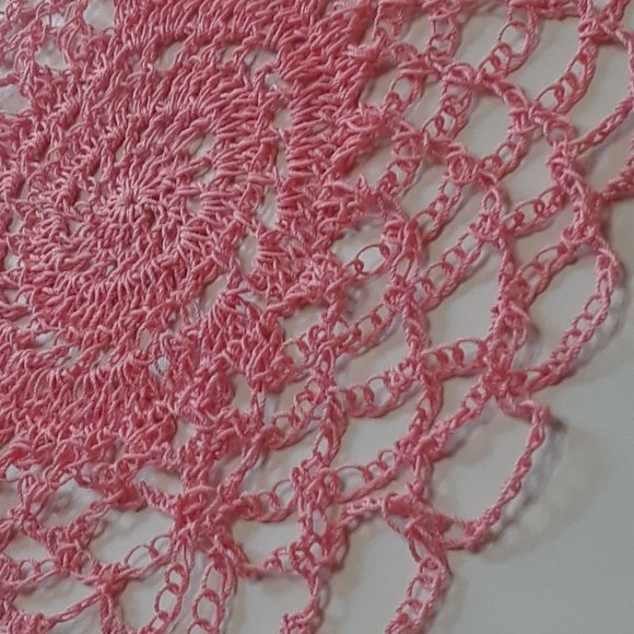 Detailed Handmade Coral Crochet Doily 10" - Picture 4 of 6